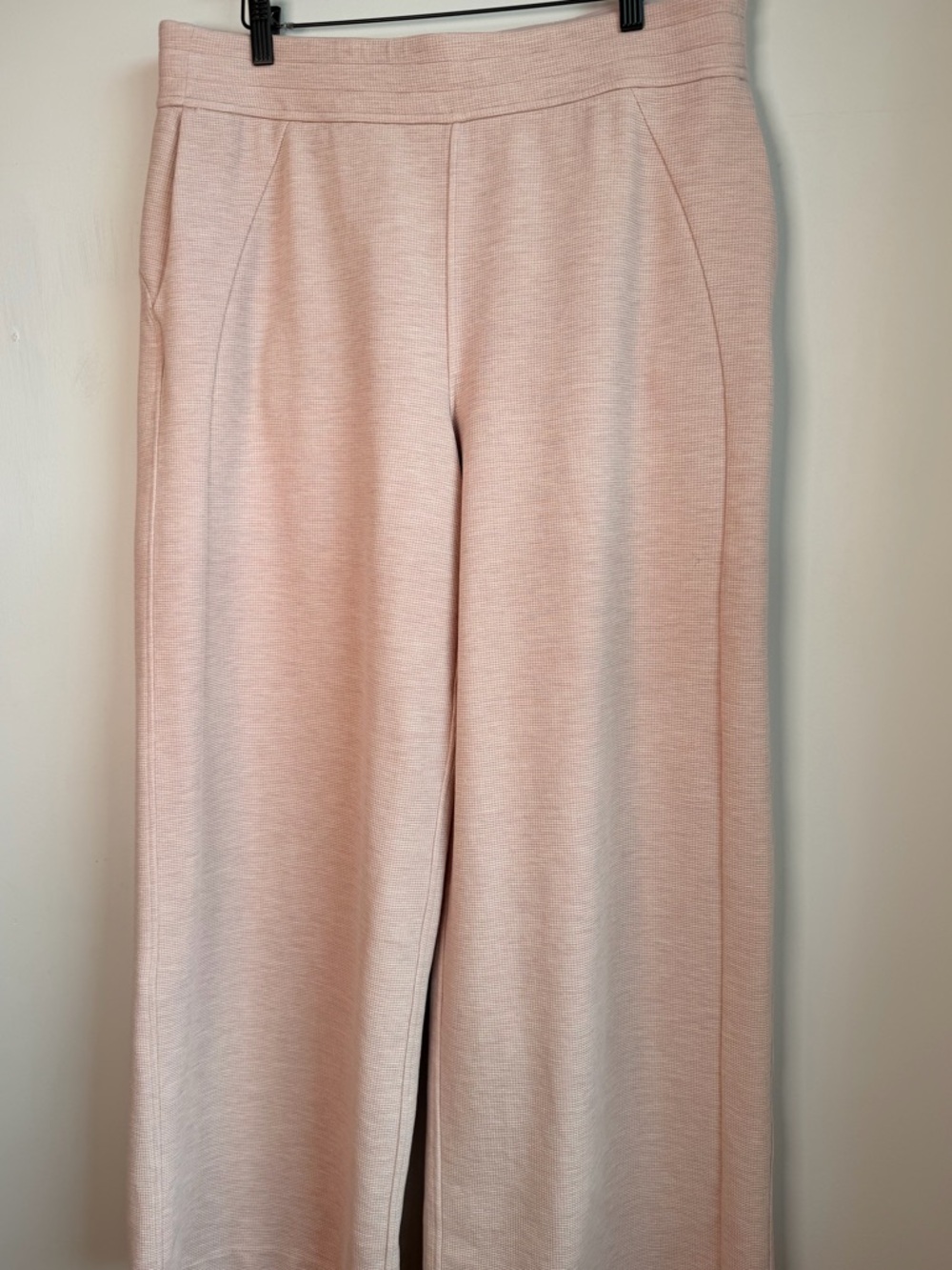 Lululemon Scuba Mid-Rise Wide-Leg Pant, Waffle - Picture 6 of 12